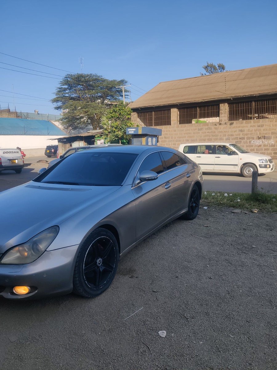 Kindly advise if getting a Mercedes CLS W219 is a wise investment
Yom: 2008
@NelsonSsenyange 
@SpaceYaMagari 
@alexmwanzo 
@brokensuit44
@POTENTdynamics
@Mutai___