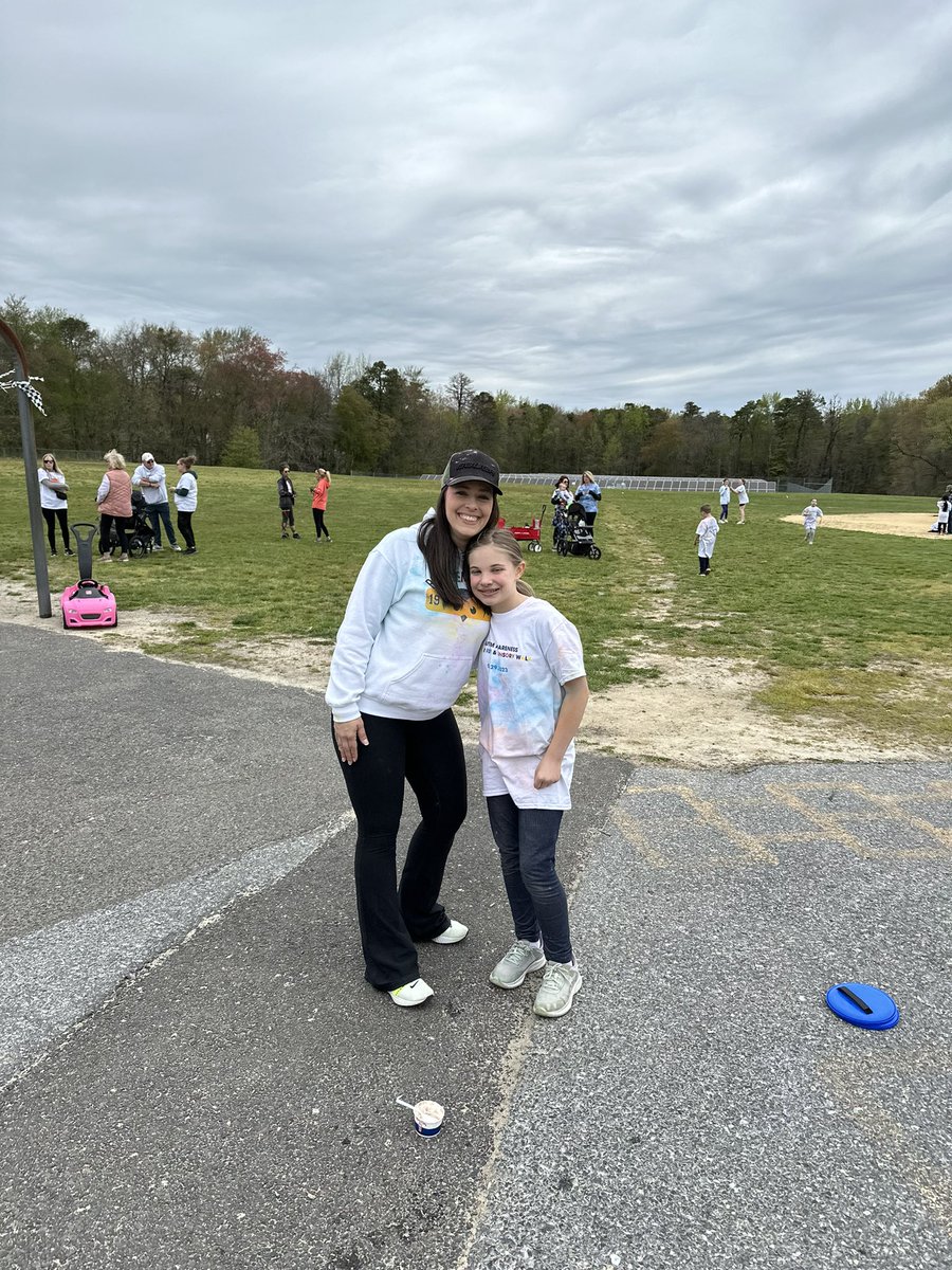 Amanda Fry tweet media