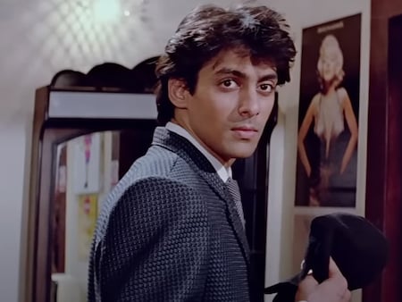 in the 90's #SalmanKhan nailed Action and romance without changing his demeanor.A feat till this day not successfully possible by any actor who came late in Bollywood