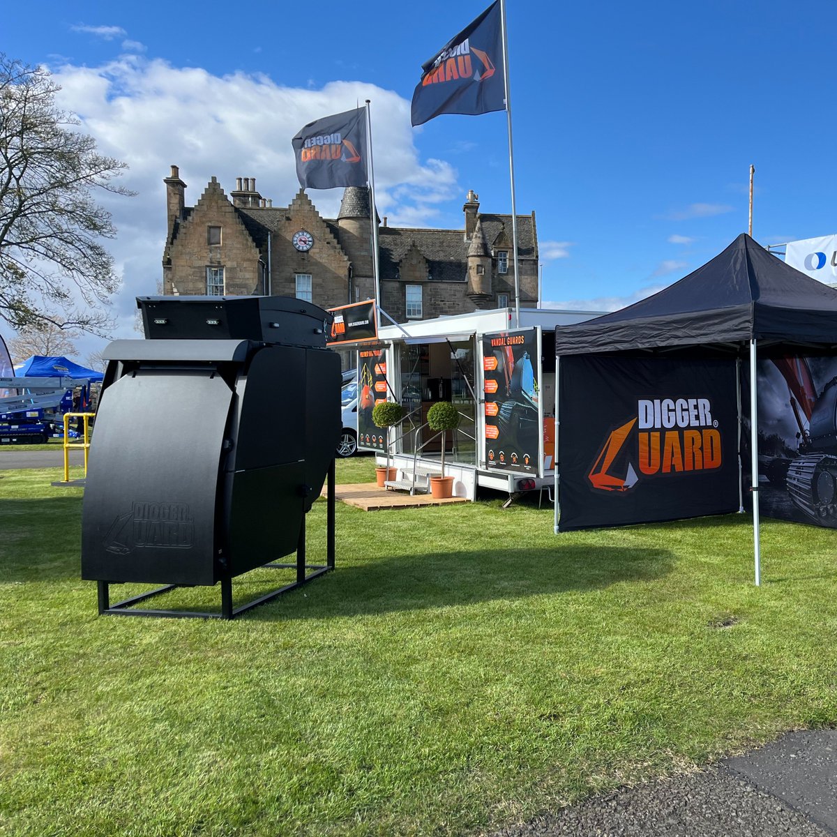 DIGGER GUARD® tweet media