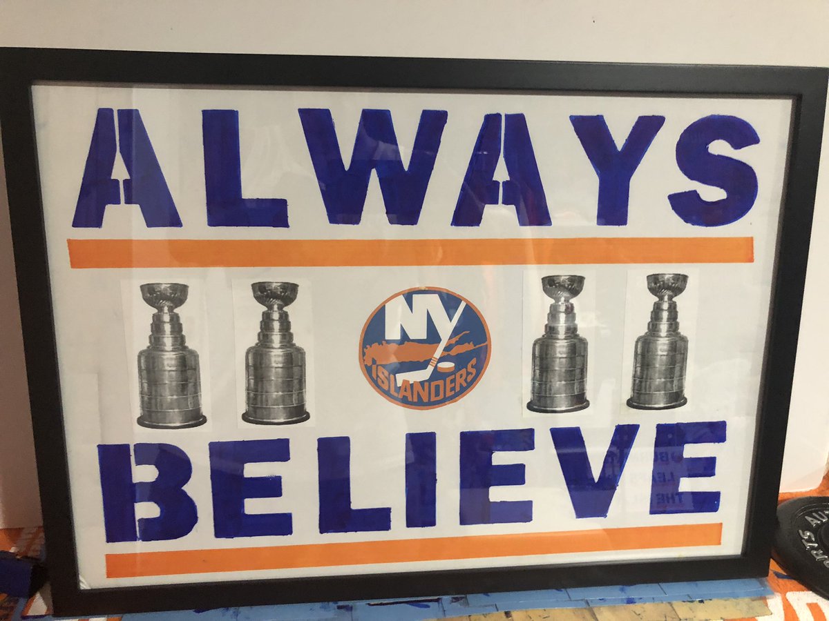 islessignguy's tweet image. 