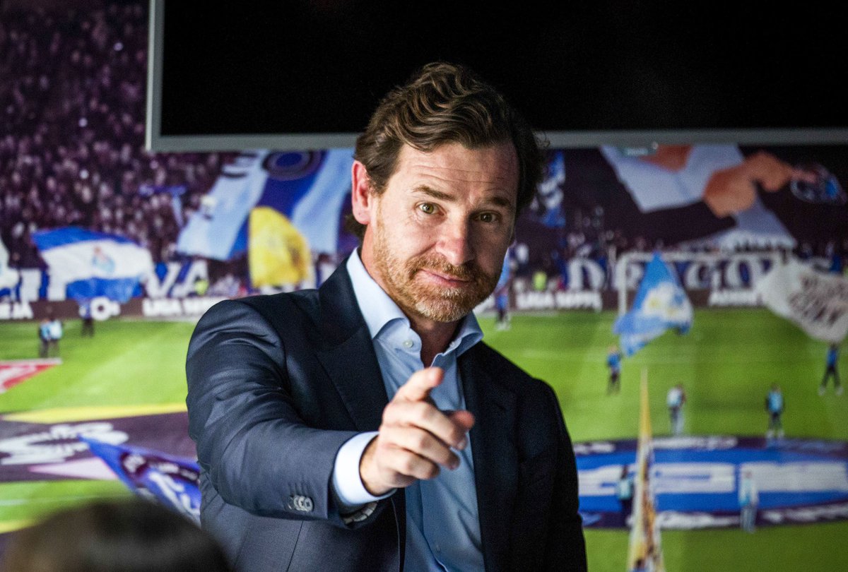 🚨 OFFICIEL ! André Villas-Boas est le nouveau président du FC Porto et remporte donc les élections ! 🐉💙🤍 Le club portugais n’avait pas changé de président depuis 1982 et la nomination de Jorge Nuno Pinto Da Costa. 🇵🇹😳