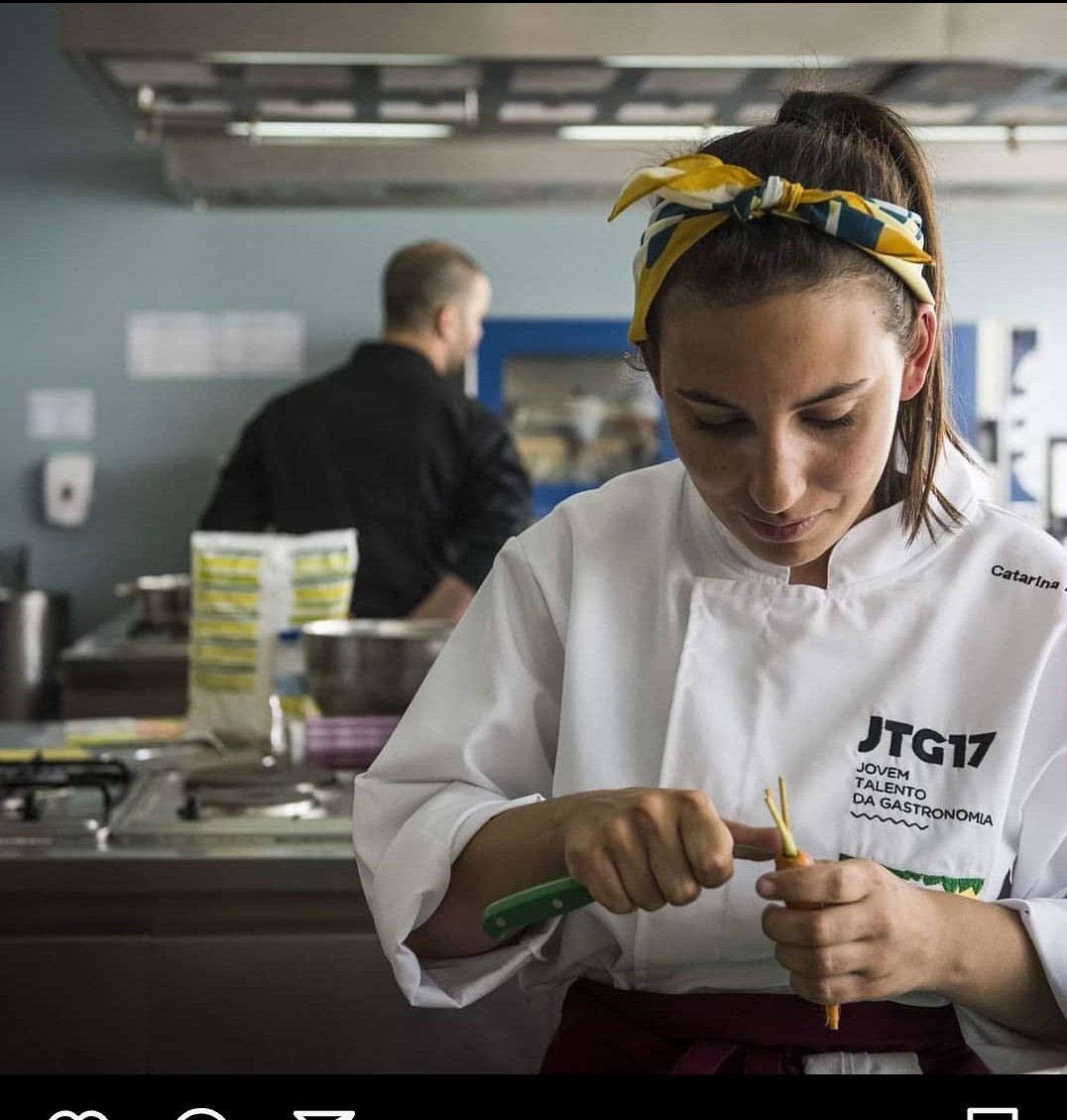 Sim trogloditas ignóbeis,
   A Miranda participou no Jovem Talento da Gastronomia em 2019 concurso que decorreu na Escola De Hotelaria e de Portalegre em que a minha turma de Gestão Hoteleira ficou encarregue de auxiliar os participantes 
#bbtvi