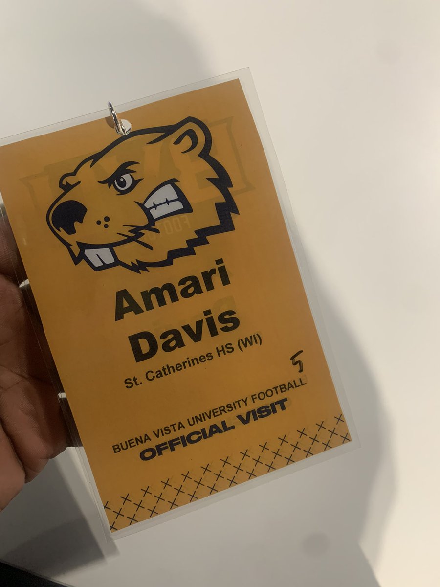 Amari_davis26's tweet photo. Huge thanks to @CoachEHubbard and the rest of the @BVU_Football staff for a great day on campus really enjoyed it!!

@Coach_Dickinson 
@StCatsFootball 
@s_mcauliffe 
@MJ_NFLDraft 
@TroyCollier_II https://t.co/7AR2tUmBc9
