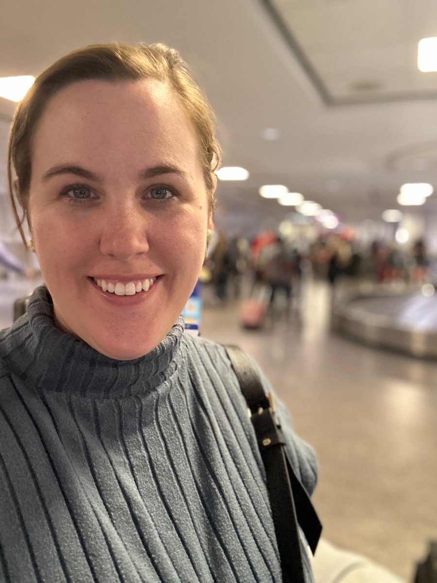 Just landed in Toronto for #AATS2024 🎉

Hoping to make it through customs in time for the @WomenInThoracic reception and connect with current & future 🫁🫀surgeons 

#ILookLikeASurgeon
@AATSHQ