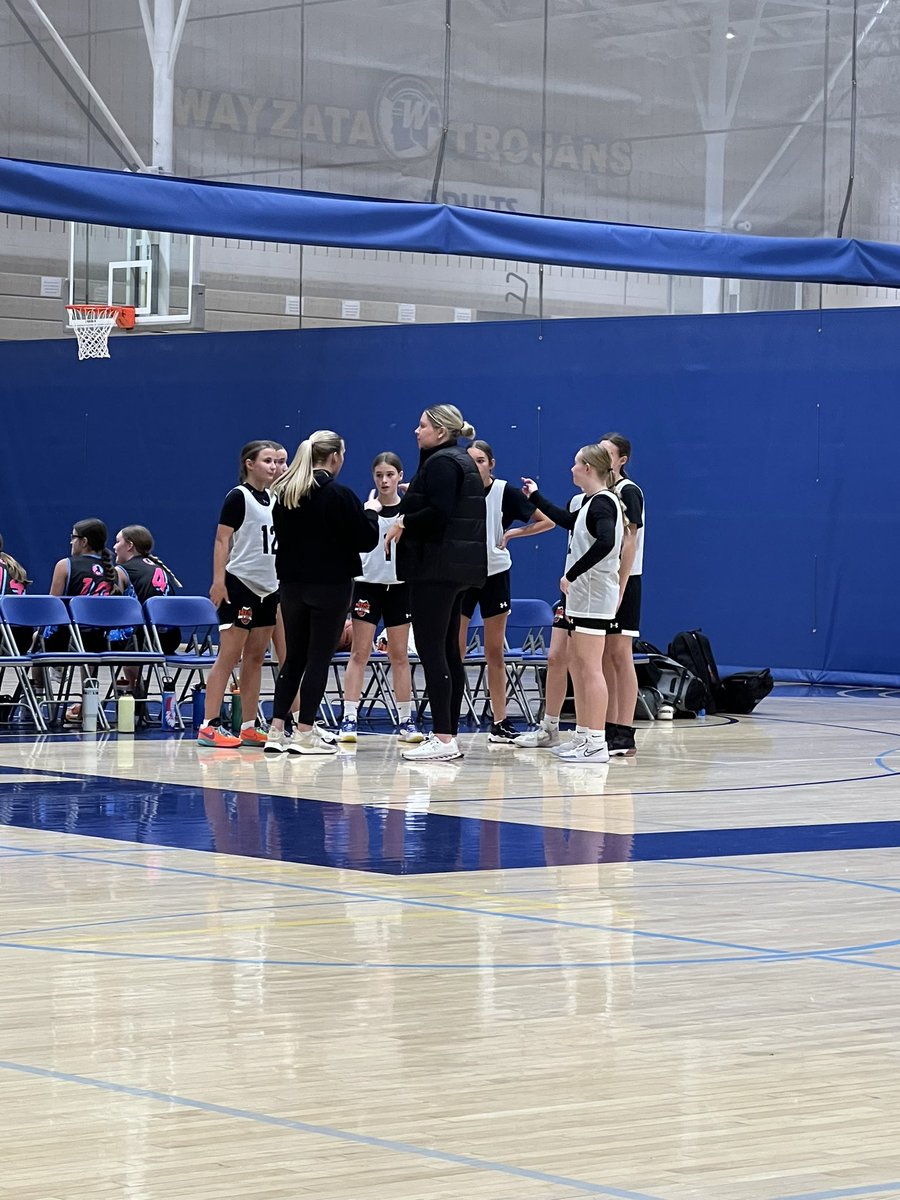 Congrats to our 7th grade girls on going 2-1 this weekend!