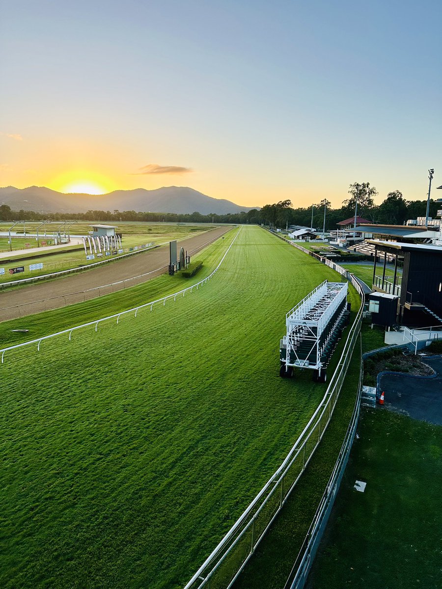 Rockhampton weather conditions absolutely perfect for the third running of the $750K “The Archer” Good luck to everyone involved Next year goes to $1M Also a ticket into the Stradbroke Tk: Soft 5 to start Max 27 degrees @Racing_QLD @SkyRacingAU @RaceQLD @RadioTABAus