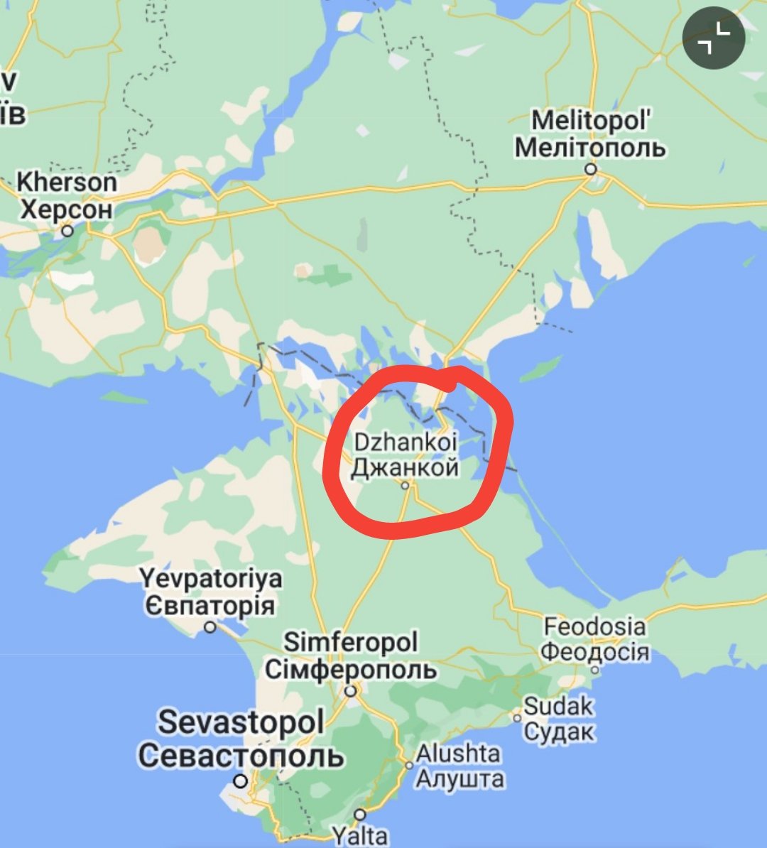 ❗Series of powerful explosions in #Dzhankoi temporarily occupied Crimea