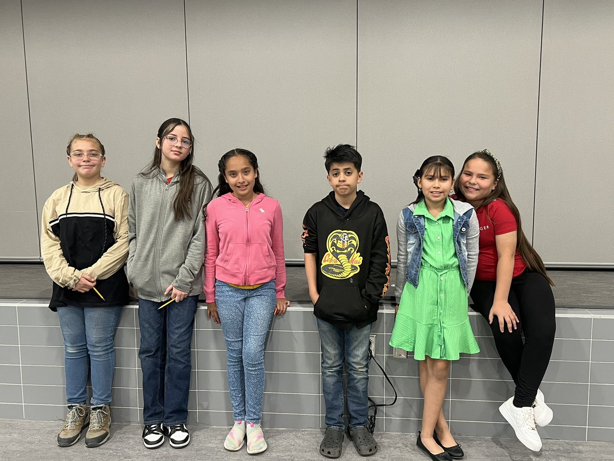 JAlvarez_CES's tweet photo. Super proud of our 5th and 4th grade Number Sense UIL participants! Our Cobras took 1st, 2nd and 5th place in 5th grade - 2nd and 3rd in 4th grade. 🥳🥳💕 #UIL #cobrapride #conganas @Campestre_ES https://t.co/a5W0t7vnle