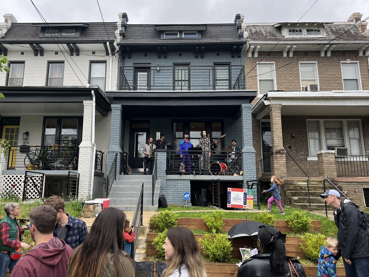 Larry Handerhan tweet media