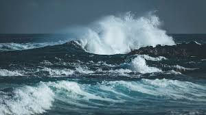 Have we been watching the #SNP slowly implode over recent months, with the Hate Speech Act, manner of the ending of powersharing, #Salmond making odd offers? Has the SNP entered the rough seas of public division & infighting? There could be electoral benefits for the Union.
