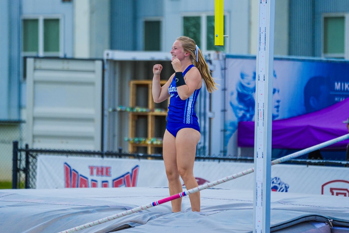 Sycamore Track/XC tweet media