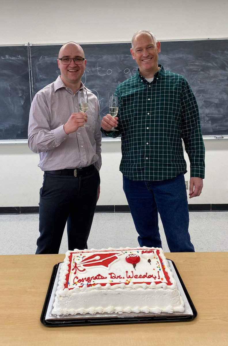 Congratulations to our newest PhD, Eric Weeda, who gave an amazing talk on his thesis research on lignin deconstruction and valorization. @UWMadisonChem @GLBioenergy @UWEnergy