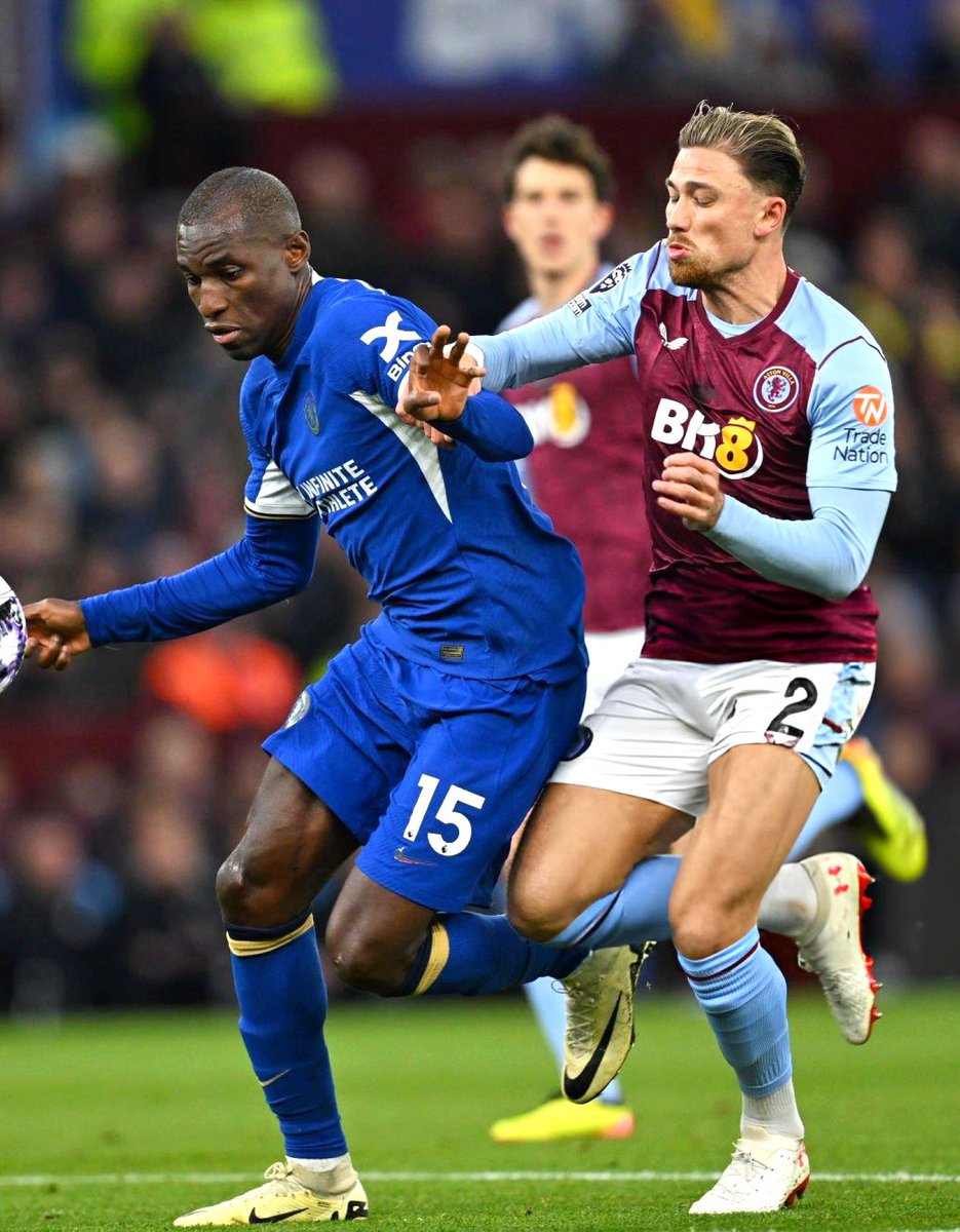 Aston Villa and Chelsea play out a 2-2 draw as the Blues come from 2 goals down in the second half.

#3Sports