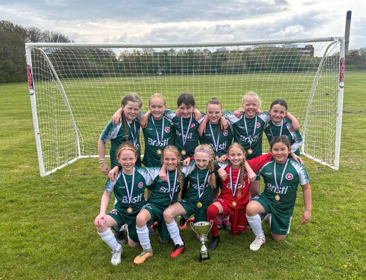Mersey Royal Girls tweet media