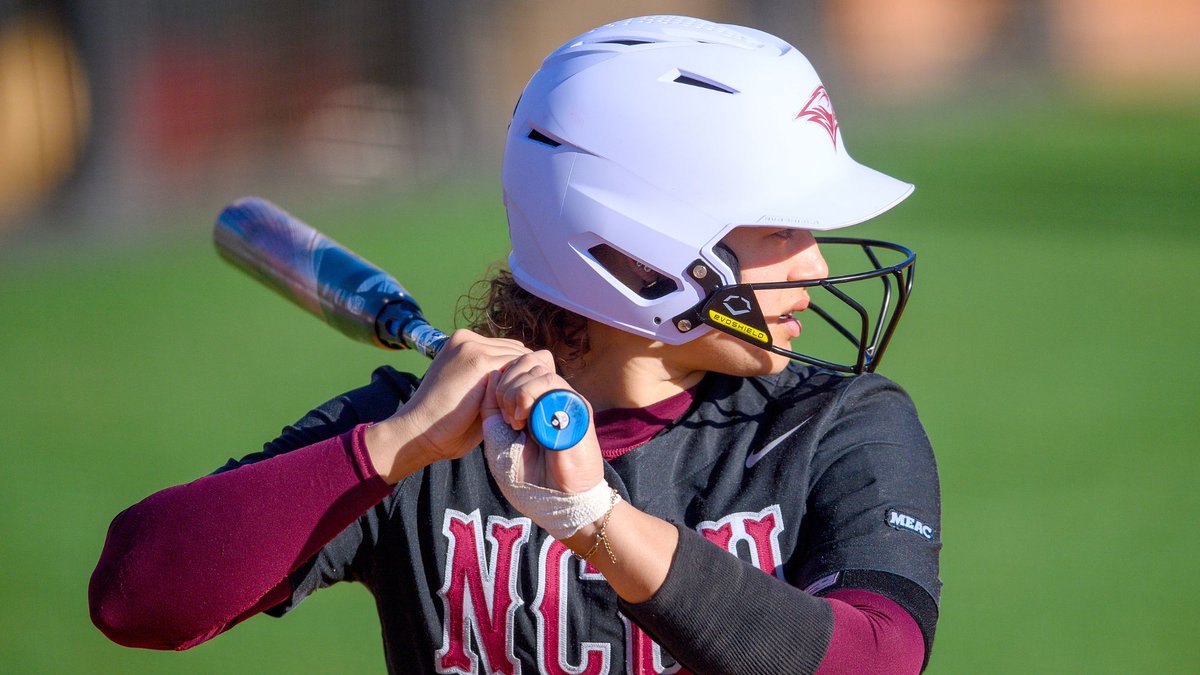 RECAP: Senior Imara Harrell (pictured) drove in three of NCCU's six runs on the day as the Eagles split a league twin bill with SC State on Saturday. The Eagles will go for third straight MEAC series win tomorrow on Senior Day!

Full story...
nccueaglepride.com/news/2024/4/27…

#EaglePride