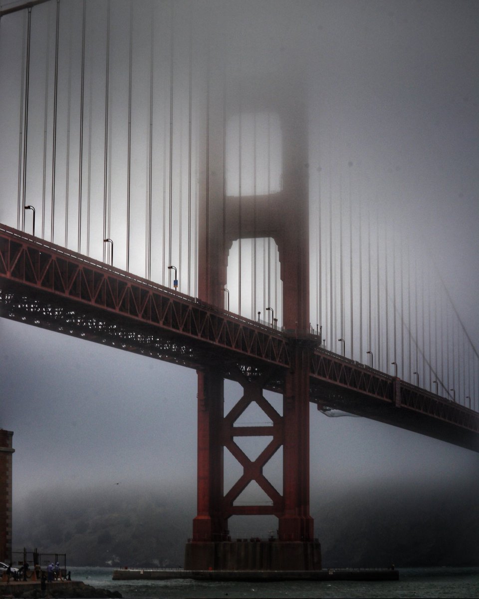 @VisualsbySauter Golden Gate Fog
.
#goldengatebridge #goldengate #sanfrancisco #sfca #cali