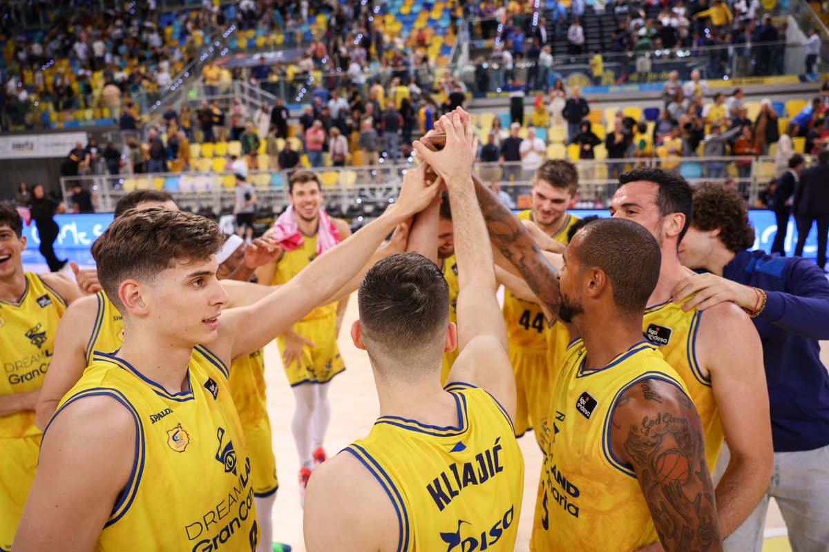 ✊ 𝐄 𝐐 𝐔 𝐈 𝐏 𝐎  𝐃 𝐄  𝐏 𝐋 𝐀 𝐘 𝐎 𝐅 𝐅 ✊