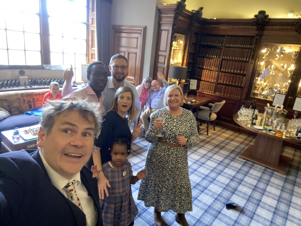 jimthemagician's tweet photo. A lovely afternoon meeting and entertaining guests at a Family Cocktail Party @RoyalScotsClub
#jimthemagician #magicjim #beyondbeliefmagic #beyondbelief #magicbeyondbelief #closeupmagic #closeupmagician #edinburghmagic #afternoonmagic #royalscotsclub #cocktailparty https://t.co/JOrViqfQLY