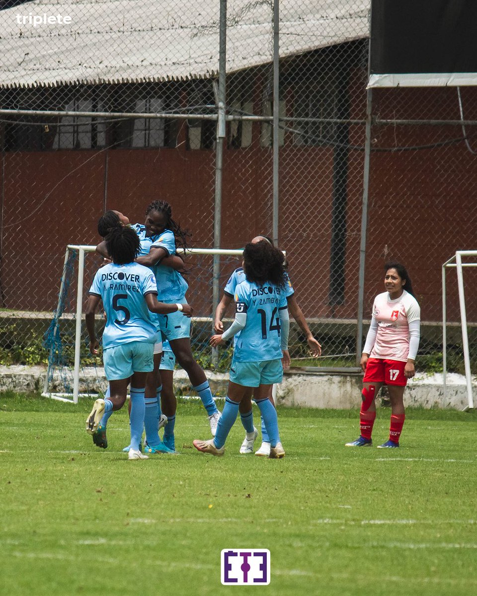 Triplete593's tweet photo. Así se vivió la mañana de este sábado en el partido de Superliga Femenina entre  U. Católica vs D. Ibarra ⚽️✨

@ucatolicaecfemenino (1) 🆚 @deporibarra (0)

#SLF2024 #ecuabet #futbolfemenino #ecuador #futbol #mujeres #ucatolica #deportivoibarra #triplete593 https://t.co/GAEn8qi3Fw