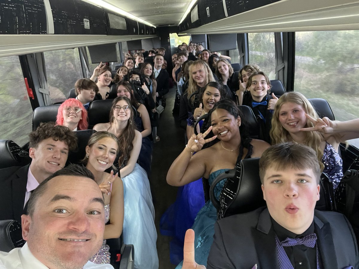 Davison Prom ‘24. On our way! #DavisonMadeProm💪