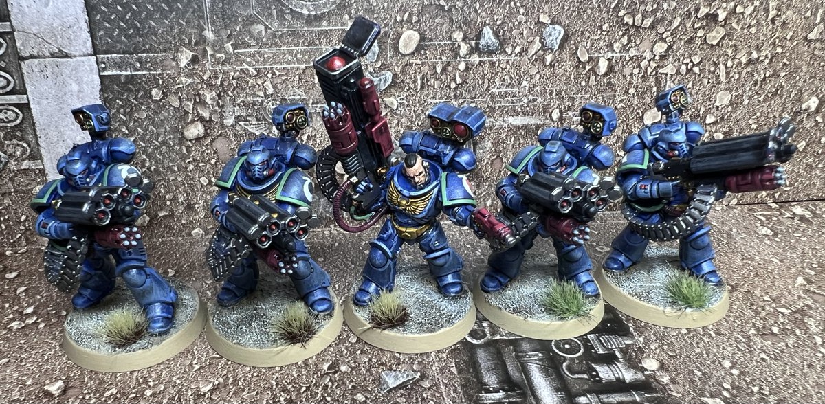 Five more Desolation Marines for the Fourth Company, this time with super-frag launchers. Courage and Honour, brothers! Only the Brutalis Dreadnought and the Primaris Lieutenant to go... #warhammer40k #warhammercommunity