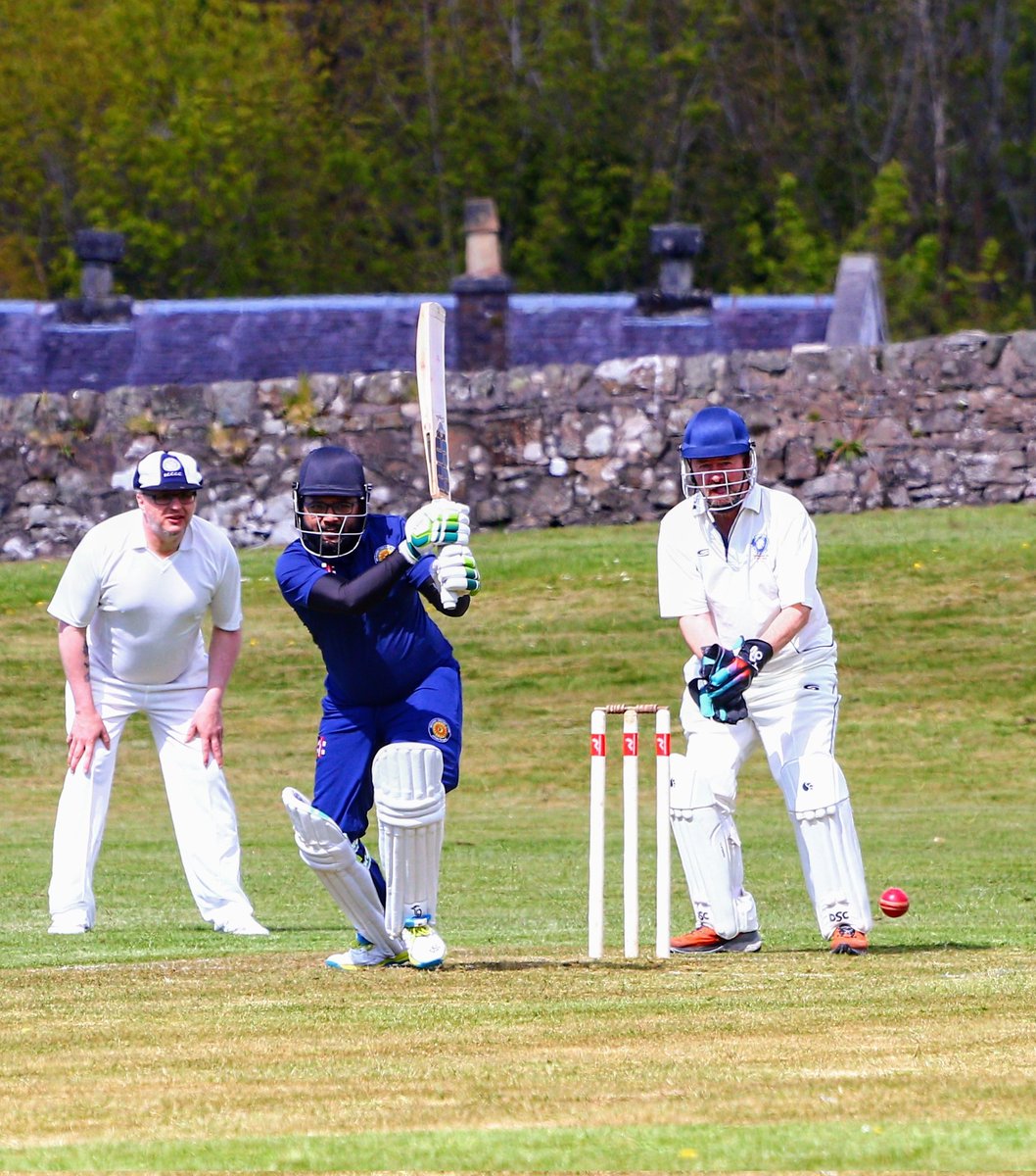 Cracking day for a game of cricket. Bute County and Cowal Cricket Club V @MearnsCricket . More pics in the Bute Sport group on Flickr.