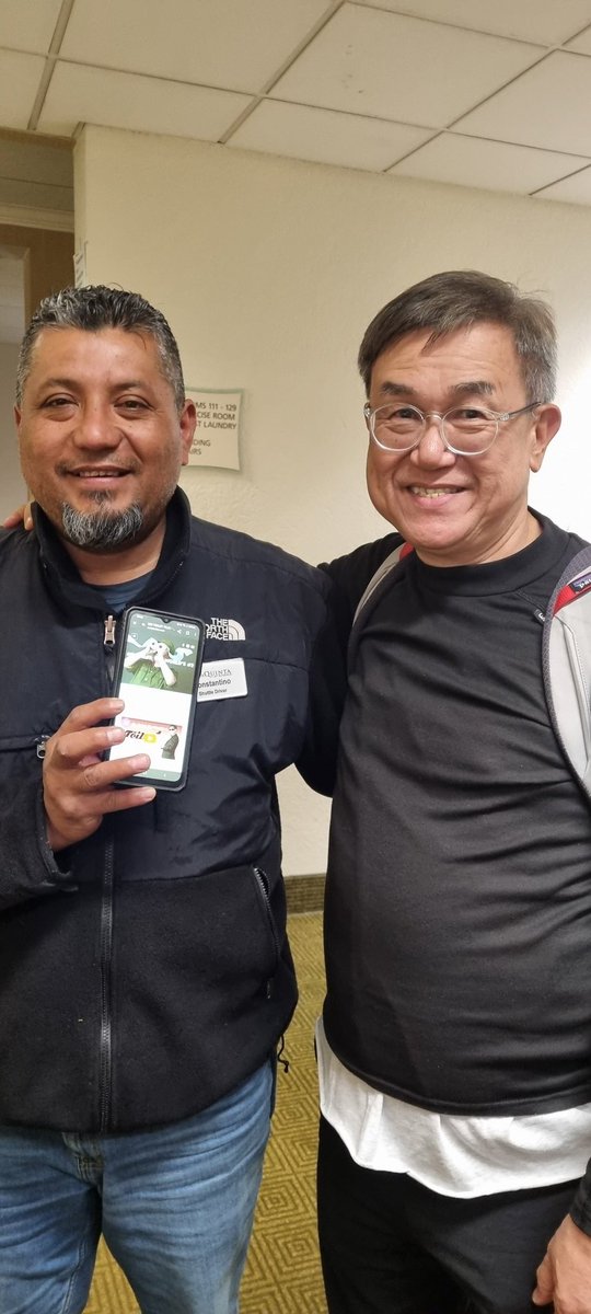 Yesterday in Seattle, when I was jokingly telling the hotel receptionist my name is Mr Toilet, the driver suddenly pull out his cellphone and said he was watching my movie last week with his children.

What a surprise. 

youtu.be/iQN-6qUH070?si…