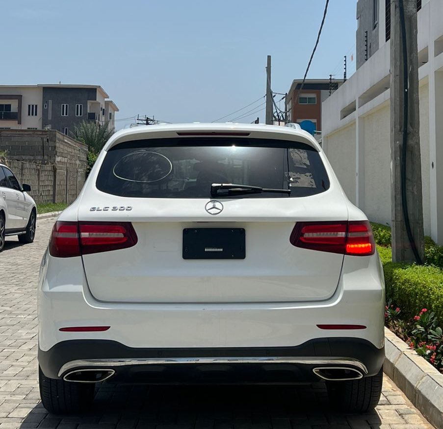 2017 Mercedes-Benz GLC 300 now available - White on Cream interior 🏷️: N36 Million ($28k) Contact for details 📥