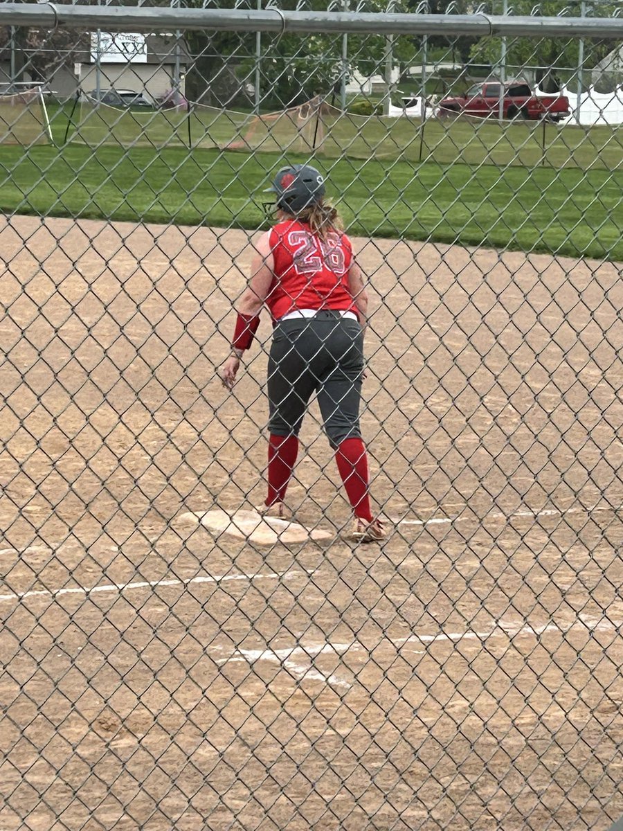 aharms42's tweet image. Canton South Softball just completed a 6 and 0 week to extend their win streak to 9 in a row. Get out and support the Wildcats Monday at home for Senior Night. 5:00 start.