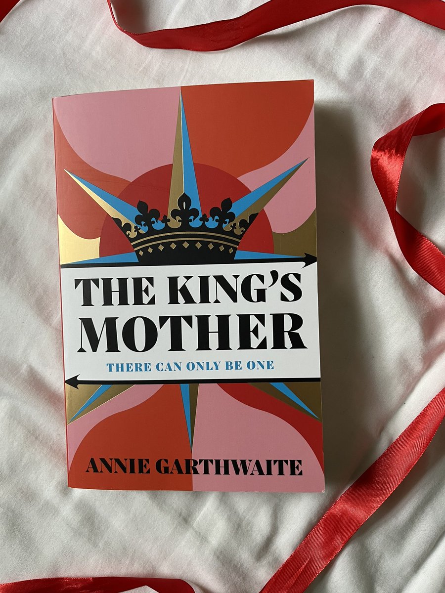 Thanks for this stunning proof @VikingBooksUK 

#TheKingsMother is the highly anticipated new book from @anniegarthwaite and is out on July 11th

Having been to @KRIIICentre @BosworthLCC and @LeicsCathedral to see #RichardIII tomb I am really looking forward to this one!