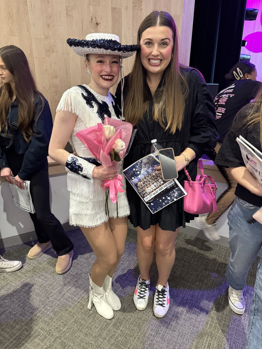 StockdaleWGHS's tweet photo. One of my favorite nights of the year! Silver Elite’s first Spring Show was AMAZING! Love these girls like crazy!!! https://t.co/m1l4eN42Zq