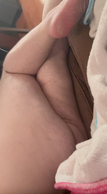 Screenshot teasers...  A strokingly delicious pair of vids - a gift for a lovely naughty friend on his<a href="/tag/loveyourself"class="tags"><span>#loveyourself</span></a><a href="/tag/plussizeappreciation"class="tags"><span>#plussizeappreciation</span></a><a href="/tag/bodypositivity"class="tags"><span>#bodypositivity</span></a>