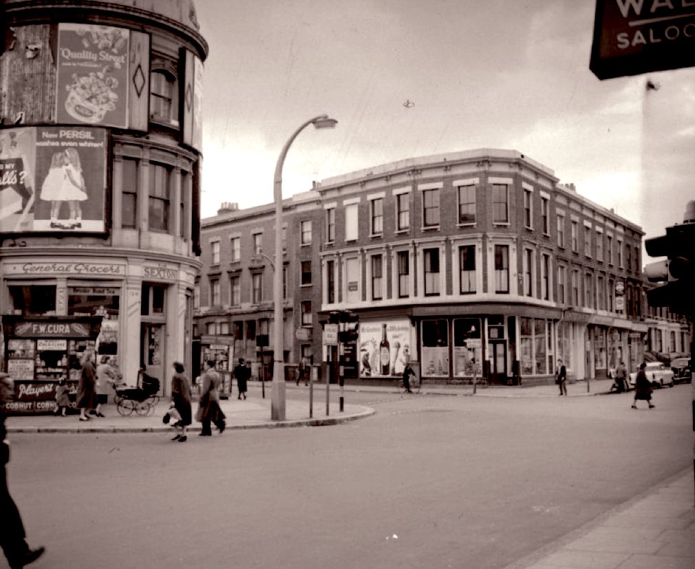 The junction of Shirland Rd, Chippenham Rd and Walterton Rd in 1959. #backintheday #paddington #maidahill #maidavale