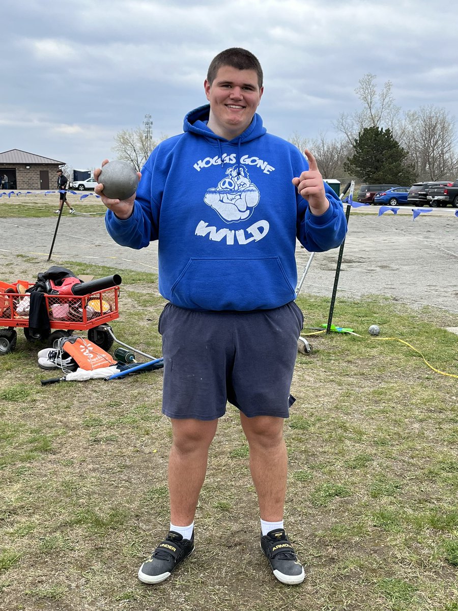 @LVaughan2025 we seem to always have a good day at the pit @OxfordHighSch Elmer Ball invite winner with a PR throw of 55’ 2.25” 💪🏻 Congrats @vaughan_tam @D_M_Vaughan @JimOLea42062004 @WLWAthletics @WLWestern_FB