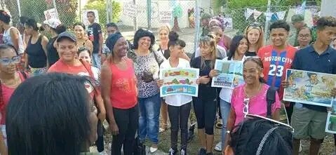 LornaThomasB's tweet photo. Se realiza en #SantiagoDeCuba, "Día Territorial de la Defensa", teniendo como ejercicio central, la Zona de Defensa "Agüero Mar Verde", del Municipio Cabecera  La Presidenta del Consejo de Defensa Provincial, Beatriz Johnson Urrutia, 
#SiempreSantiago
#PorCubaJuntosCreamos https://t.co/zyMUsFinZ2
