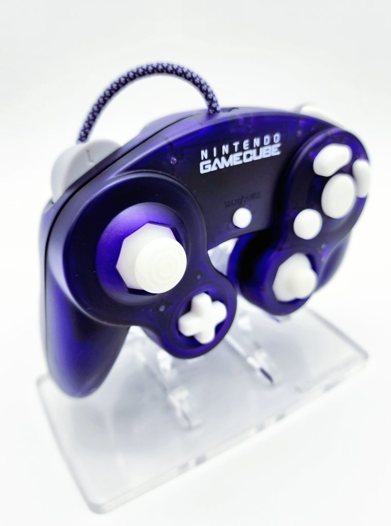 Sage_SSBM's tweet photo. AMETHYST 💎
- Phob 2.0.5
- Tinted Clear Shells
- Bald Buttons
- Paracord @Ho0dguy
- Resin Sticks @QofDQ 
- Sage Triggers (Heated Lubed &amp; Clipped) https://t.co/yR9W8kiKwR