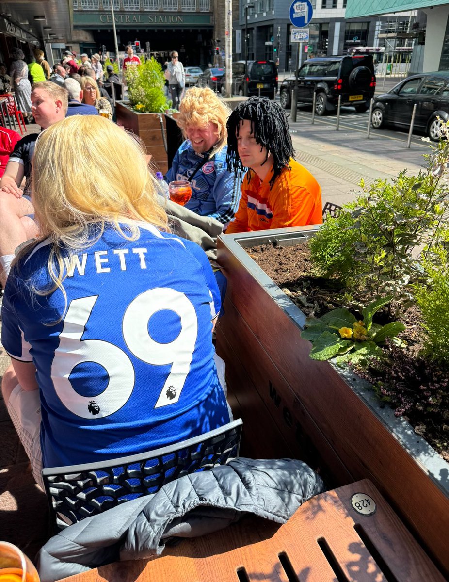 A football fan dressed up as Astrid Wett for their game today 🤣🤣🤣