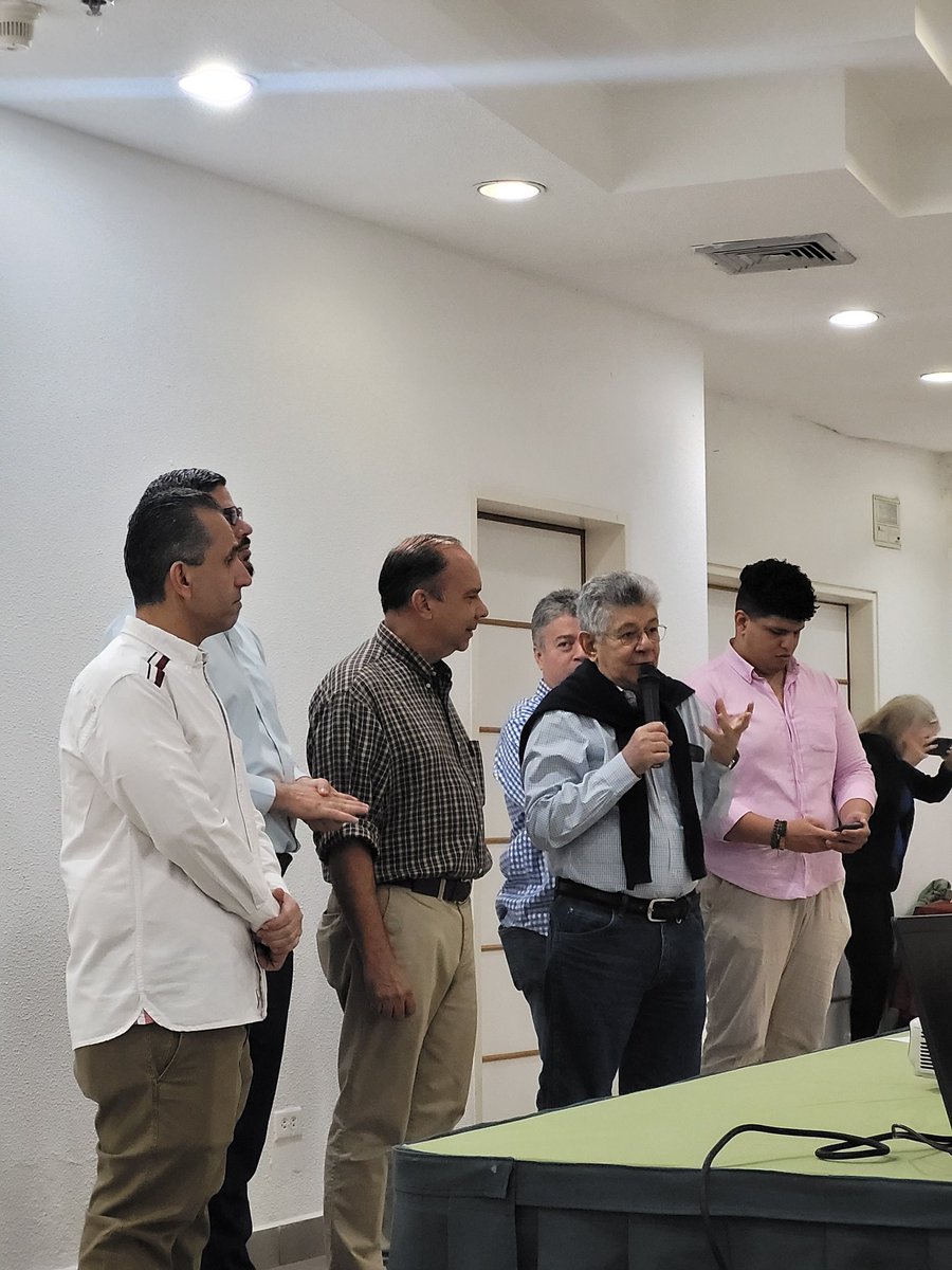 ADOrganizacion_'s tweet image. #27Abril | Taller de formación comunicacional de @ADemocratica, con representantes de todos los Estados del país. #ADConecta