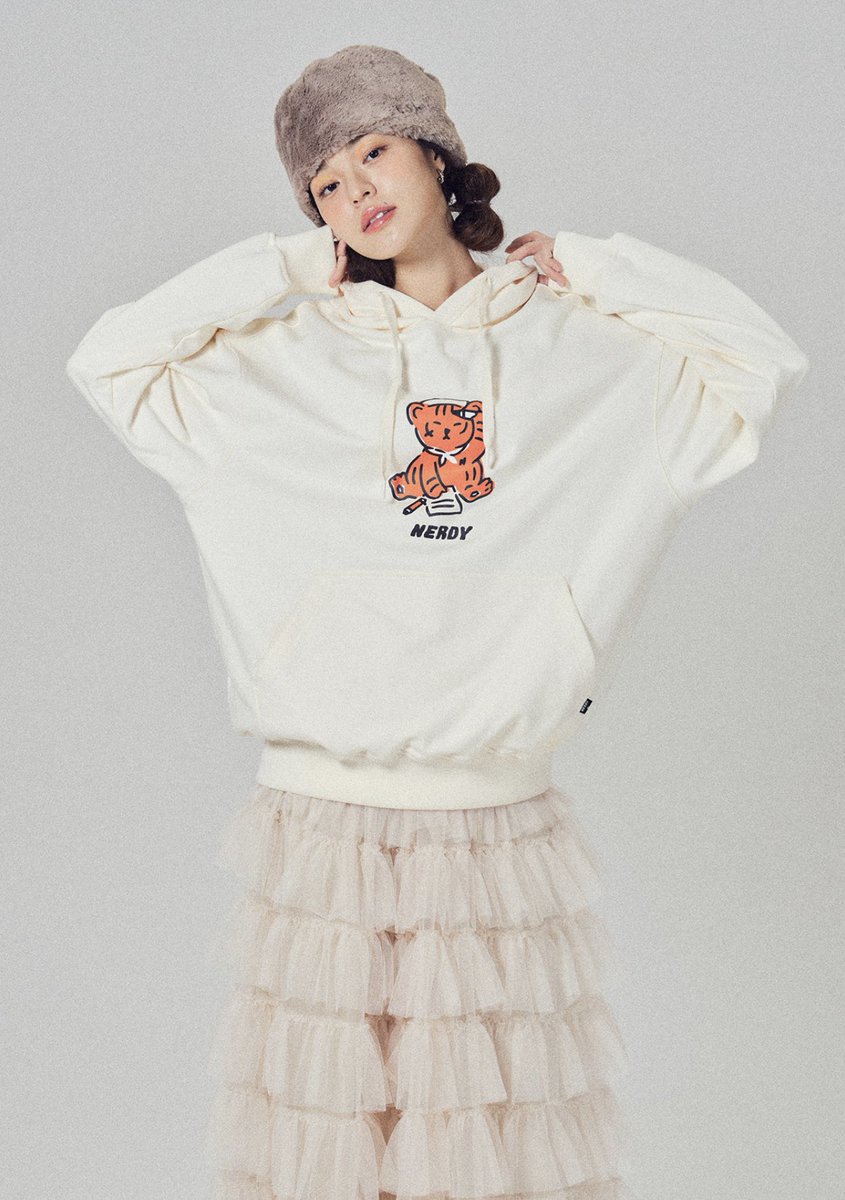lyjindarydeals's tweet photo. #lyjindaryGA

Thanksgiving Giveaway! 💗

Nerdy Tiger Hoodie GA 🐯 
size: medium 

1 winner 🐅

rules:
mbf, like, and RT

ends May 20, 2024 11:59 pm
free sf for old buyers
must be willing to wait
item is under NETA https://t.co/uBlalReRmV