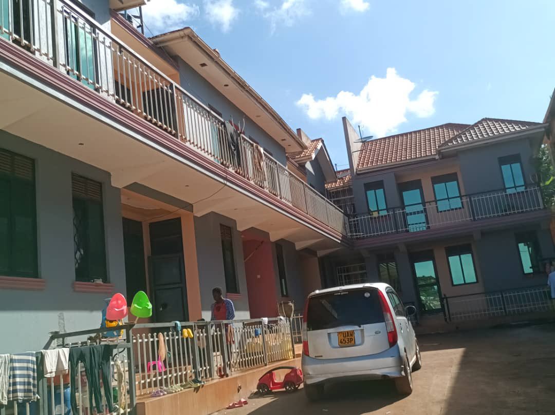 Distressed seller! 10-unit apartment block Income: 5m ugx per month Purchase Price: 450m ugx Location: Entebbe Road Yearly income: 60m ugx *Buyer pays finders fee during purchase +256 708 732 104