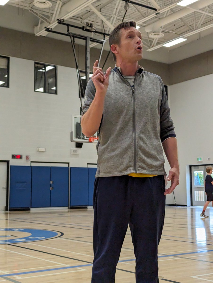 Former uSports coach James Bambury, who has a plethora of international coaching experience, is now on court teaching small-sided games at the EOSSAA Coaching Super Clinic.