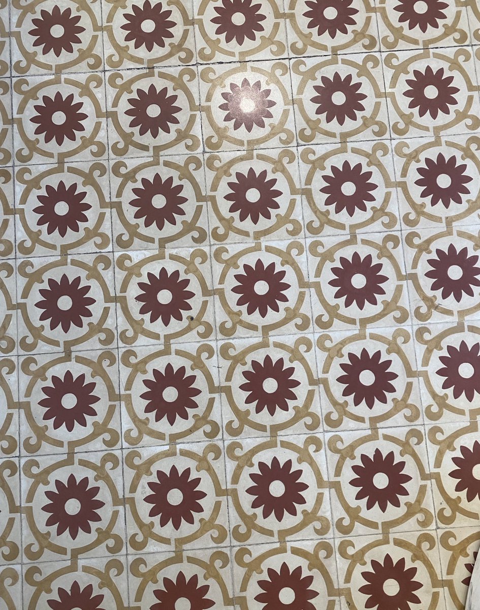 beltrandelrio's tweet photo. Una de tantas maravillas del nuevo Museo de la Ciudad de Tampico son los pisos originales, realizados con técnica catalana. https://t.co/8vCmV1xCfC