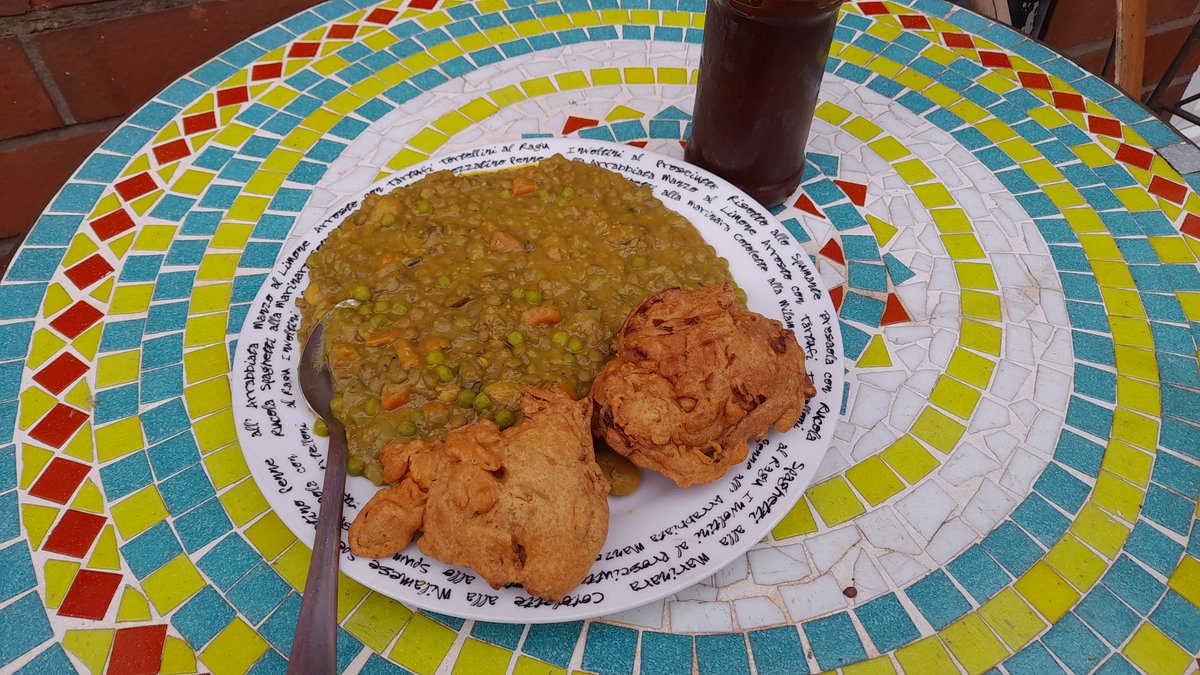 Most of this veg curry, Bhajis and spicy Plum chutney were grown in the back garden, and were just eaten in the back garden #localfood