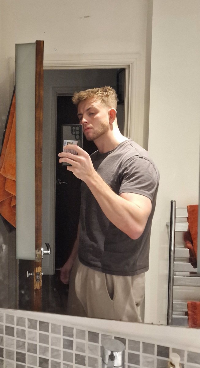 SamSteinerXOX's tweet photo. New fade https://t.co/3oOQWNEz3Q