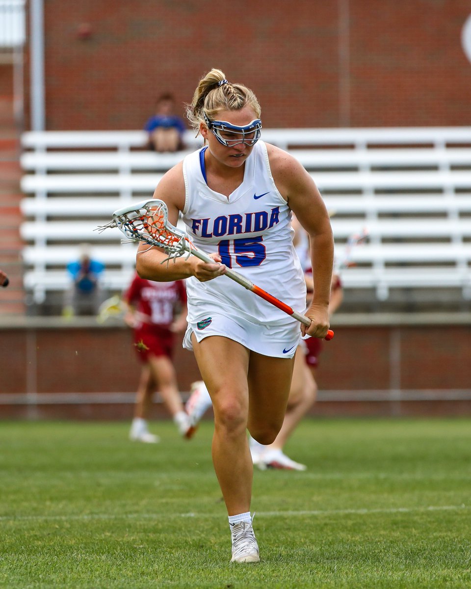 Josie off the line! 🔸1⃣5⃣ with the 1⃣5⃣th goal for Florida! Q3 | Florida 15, Temple 5 #FLax | #GoGators
