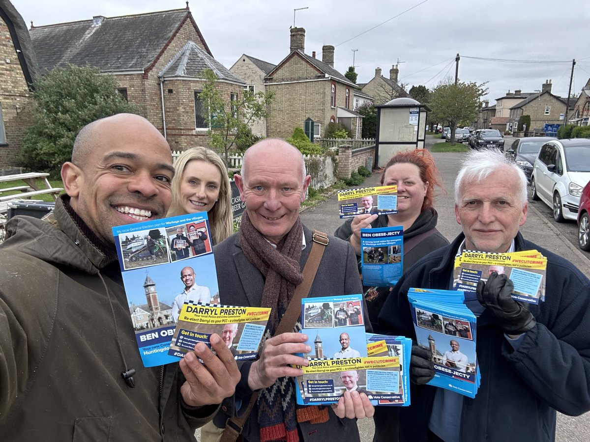 Great session in Warboys today campaigning with Darryl Preston, Police and Crime Commissioner for Cambridgeshire and Peterborough. Darryl is committed to increasing the visible police presence locally and continuing to tackle the rural crime impacting the area. #ToryDoorstep