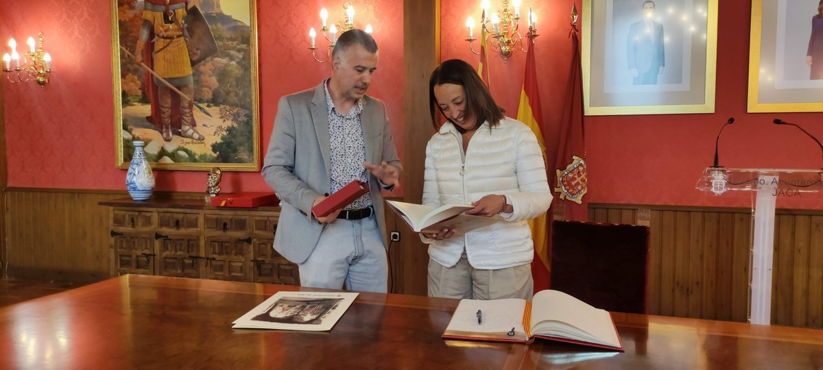 cmsusin's tweet photo. ⏯️ Este viernes pude conocer el centro #IgnacioClaver de Martillué, de @Valentiaorg, y el #CDIAT Carlos López Otín, que atiende a niños de Jacetania y Alto Gállego
🔗 https://t.co/ANRrg1yegn
También estuve en los hogares del @IASSAragon de Jaca y Sabiñánigo y en el @AytoJaca https://t.co/1410WQ3Dv4