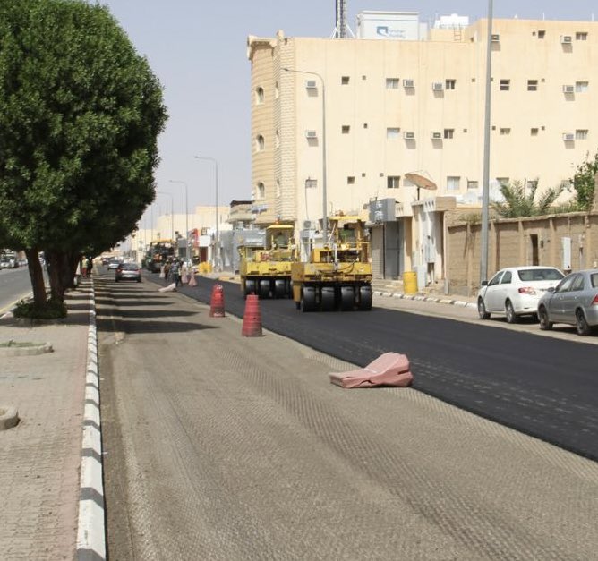 Mun_Alrass's tweet photo. صيانة 🚸

نعمل على تأهيل شارع أبي بكر الصديق ضمن جهودنا المستمرة للارتقاء بشبكة الطرق.

#أمانة_منطقة_القصيم | #الرس https://t.co/SYPcn4sG2f