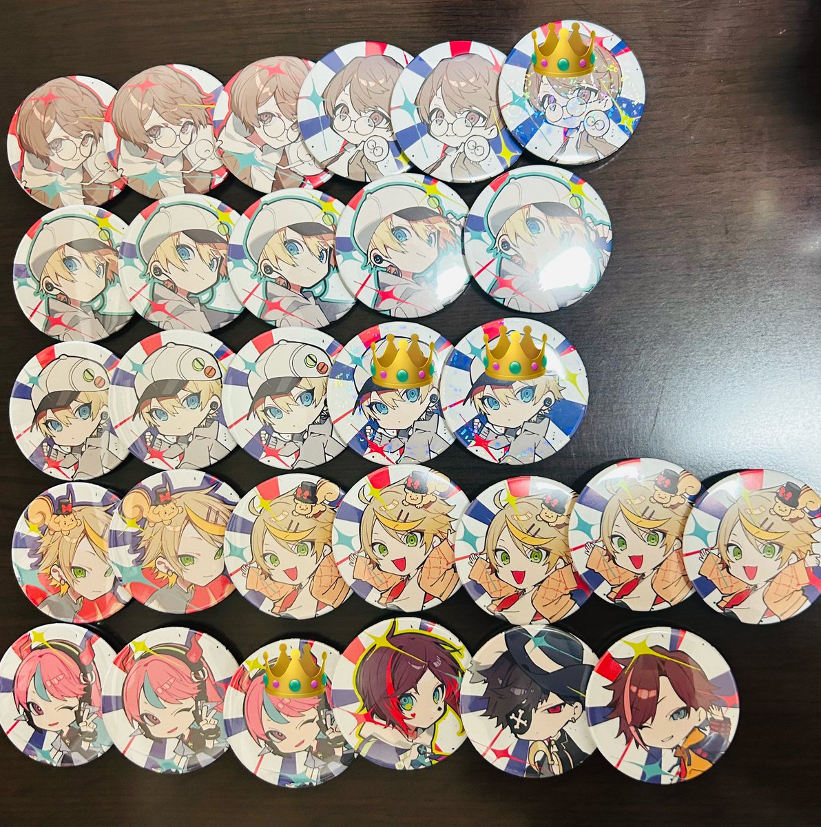 ころ tweet media